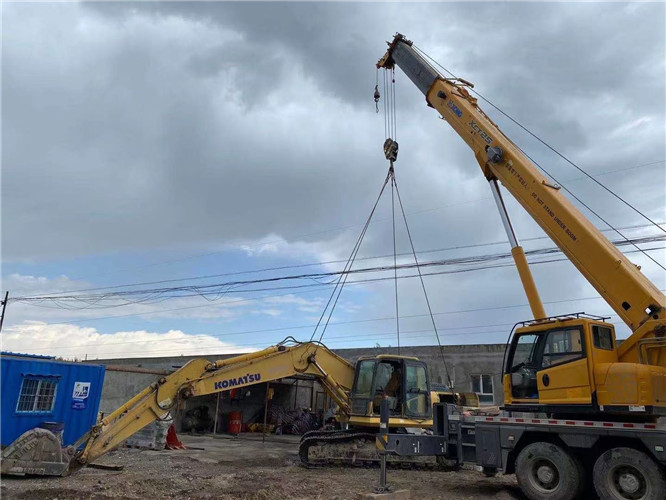 昌乐县25吨吊车的工作半径是多少？